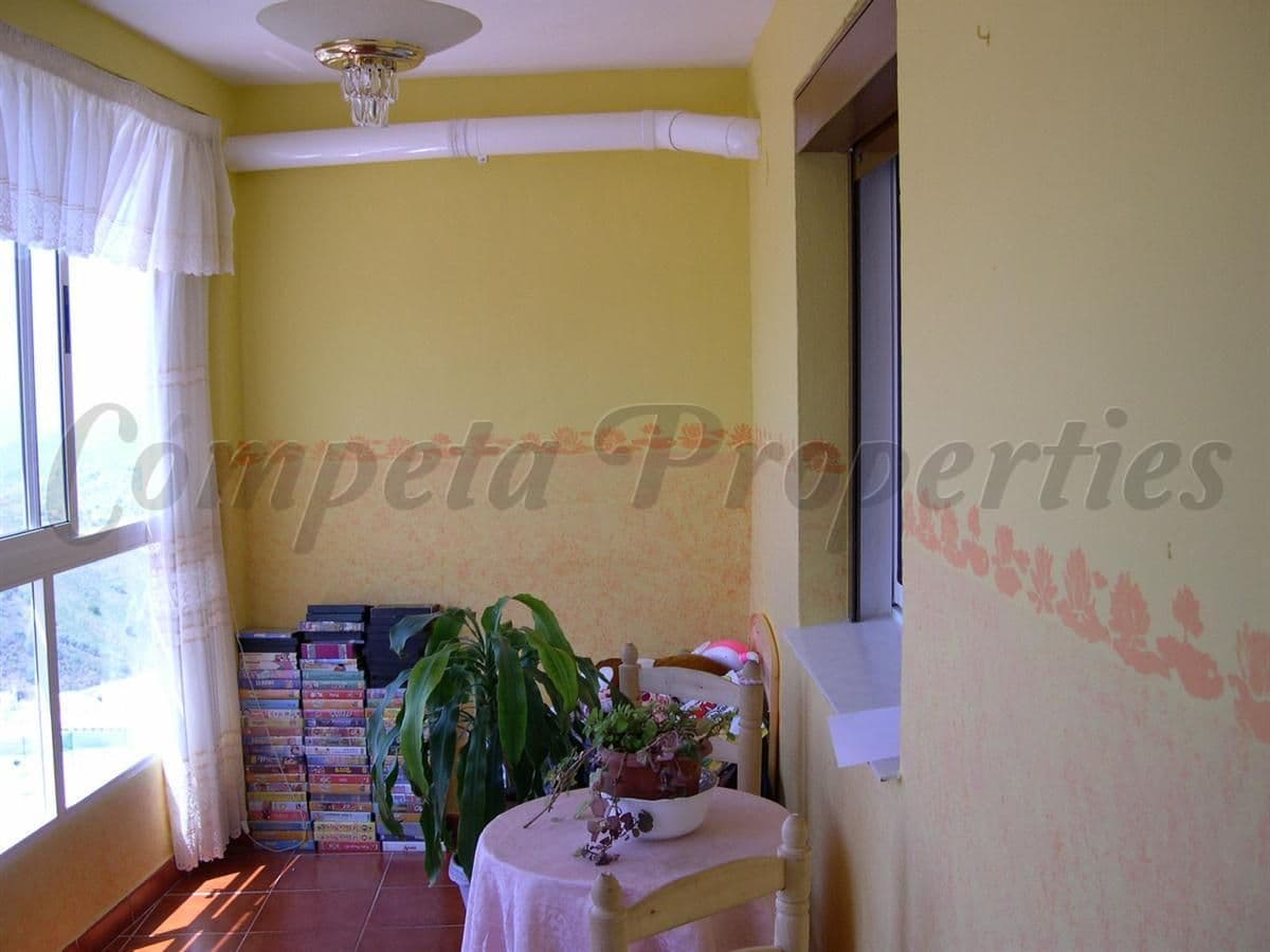 Foto 3 de 15 — Casa en Cómpeta · Cómpeta