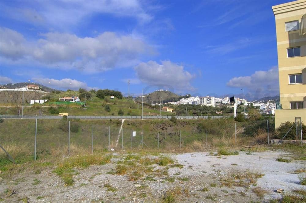 Foto 3 van 6 — Bouwgrond in Torrox · Torrox