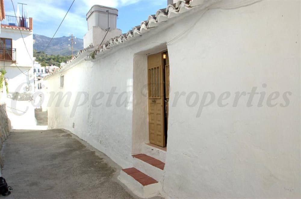 Casa en Sedella · Sedella