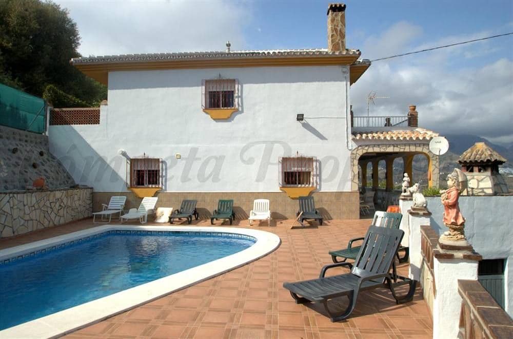 Landhaus in Torrox · Torrox