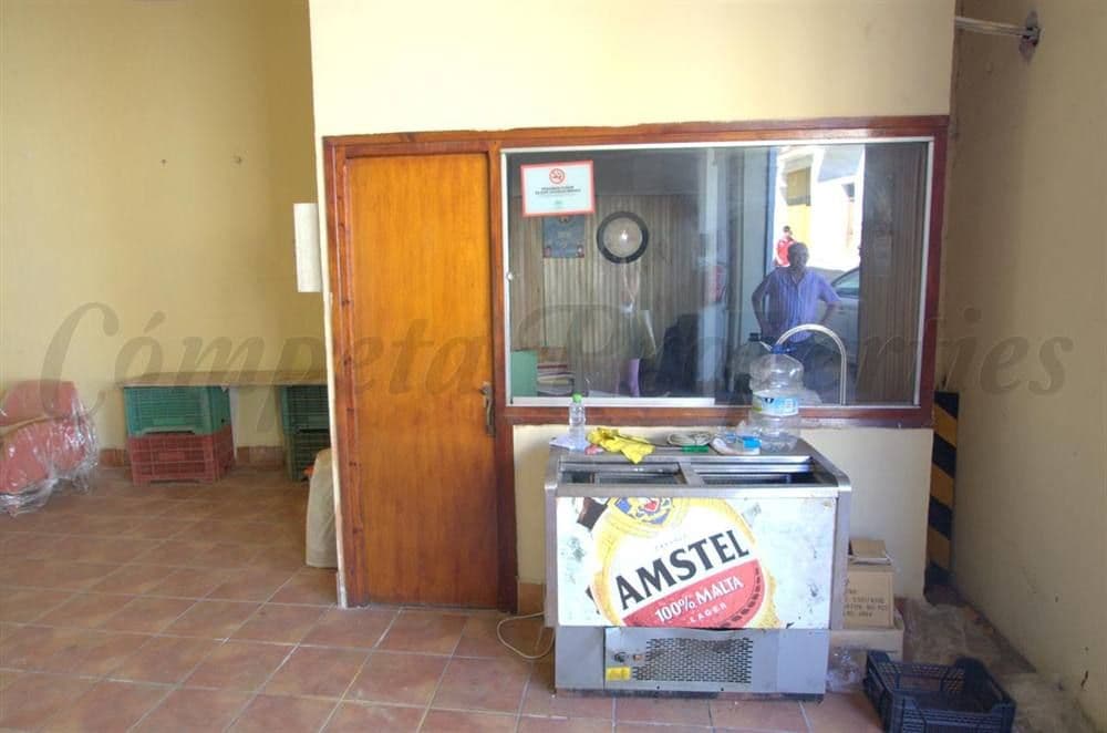 Foto 3 de 8 — Local Comercial en Torrox · Torrox