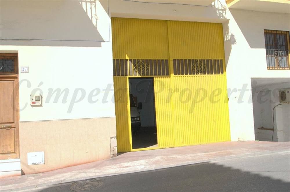 Bedrijfspand in Torrox · Torrox