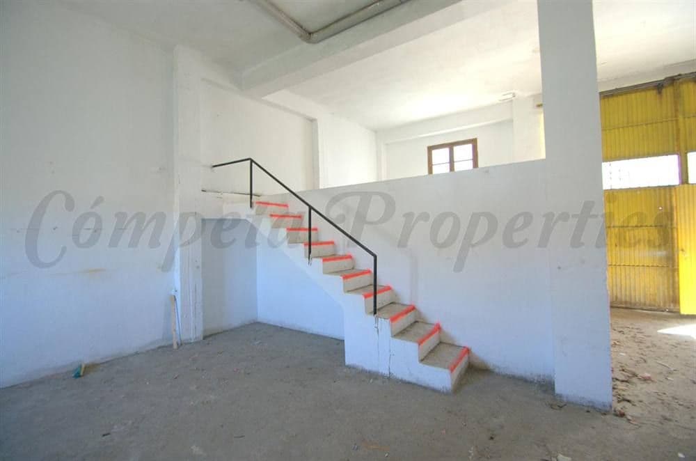 Photo 3 sur 11 — Local Commercial à Torrox · Torrox