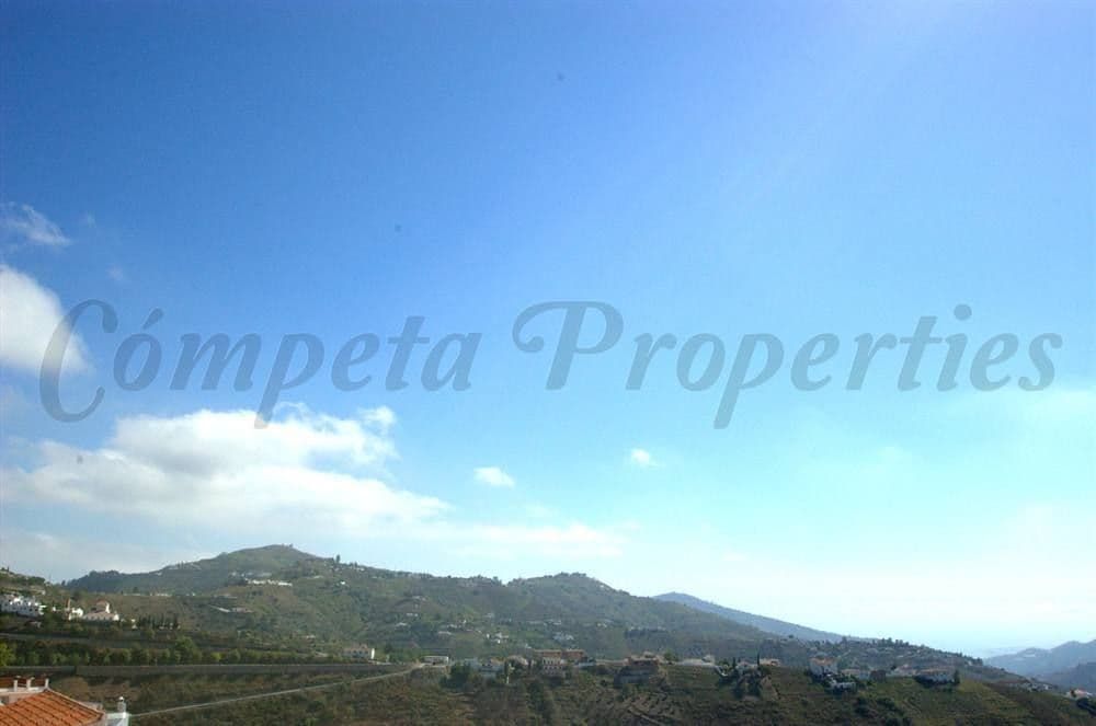 Foto 3 de 14 — Casa en Cómpeta · Cómpeta
