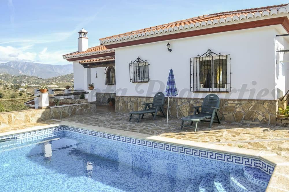 Landhaus in Torrox · Torrox