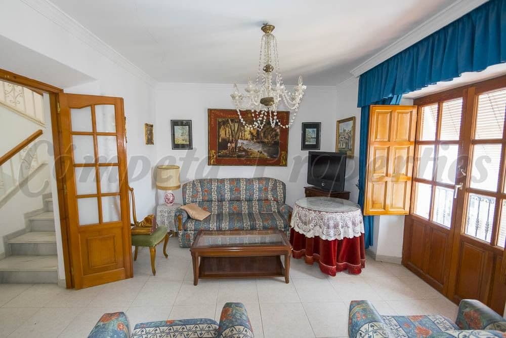 Foto 3 van 14 — Huis in Torrox · Torrox
