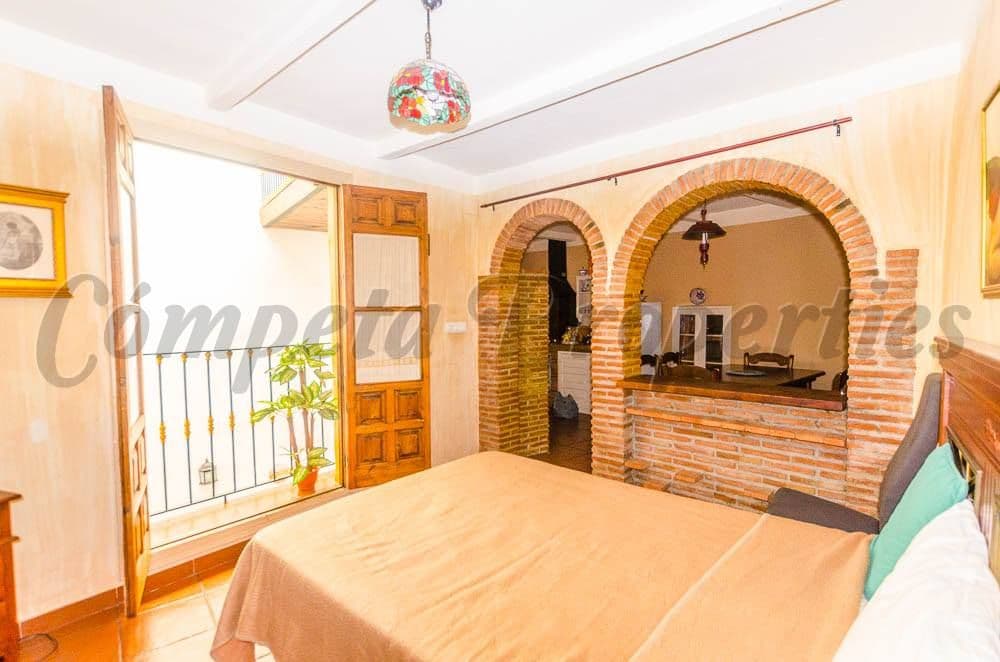 Foto 3 de 20 — Casa en Árchez · Árchez