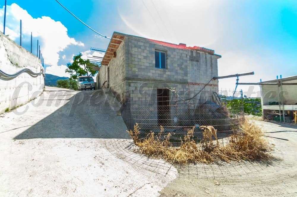 Landhaus in Sedella · Sedella