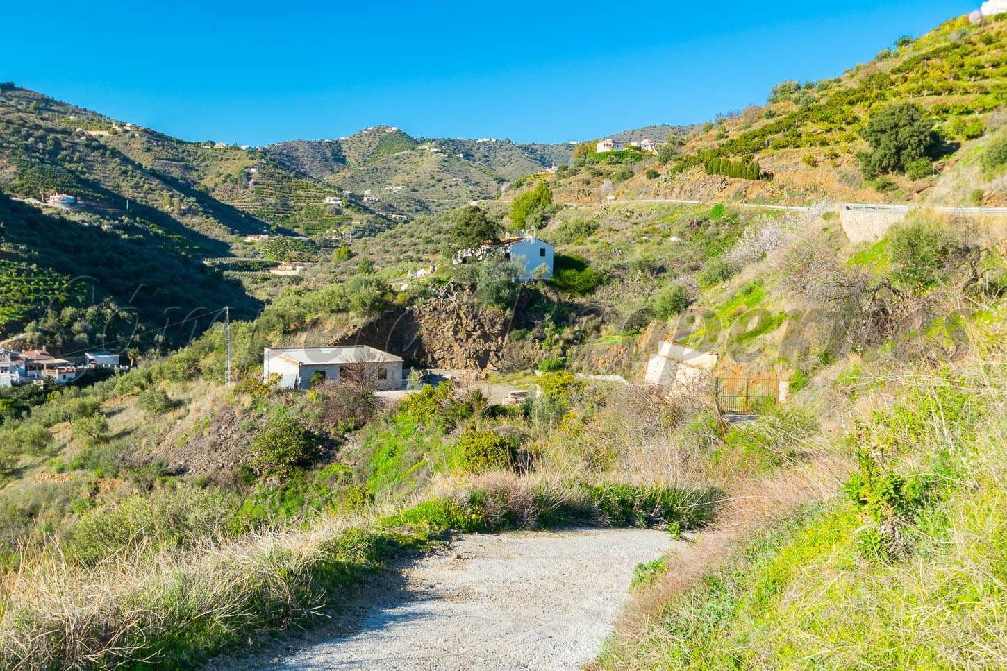 Photo 1 sur 11 — Terrain Rustique à Torrox · Torrox