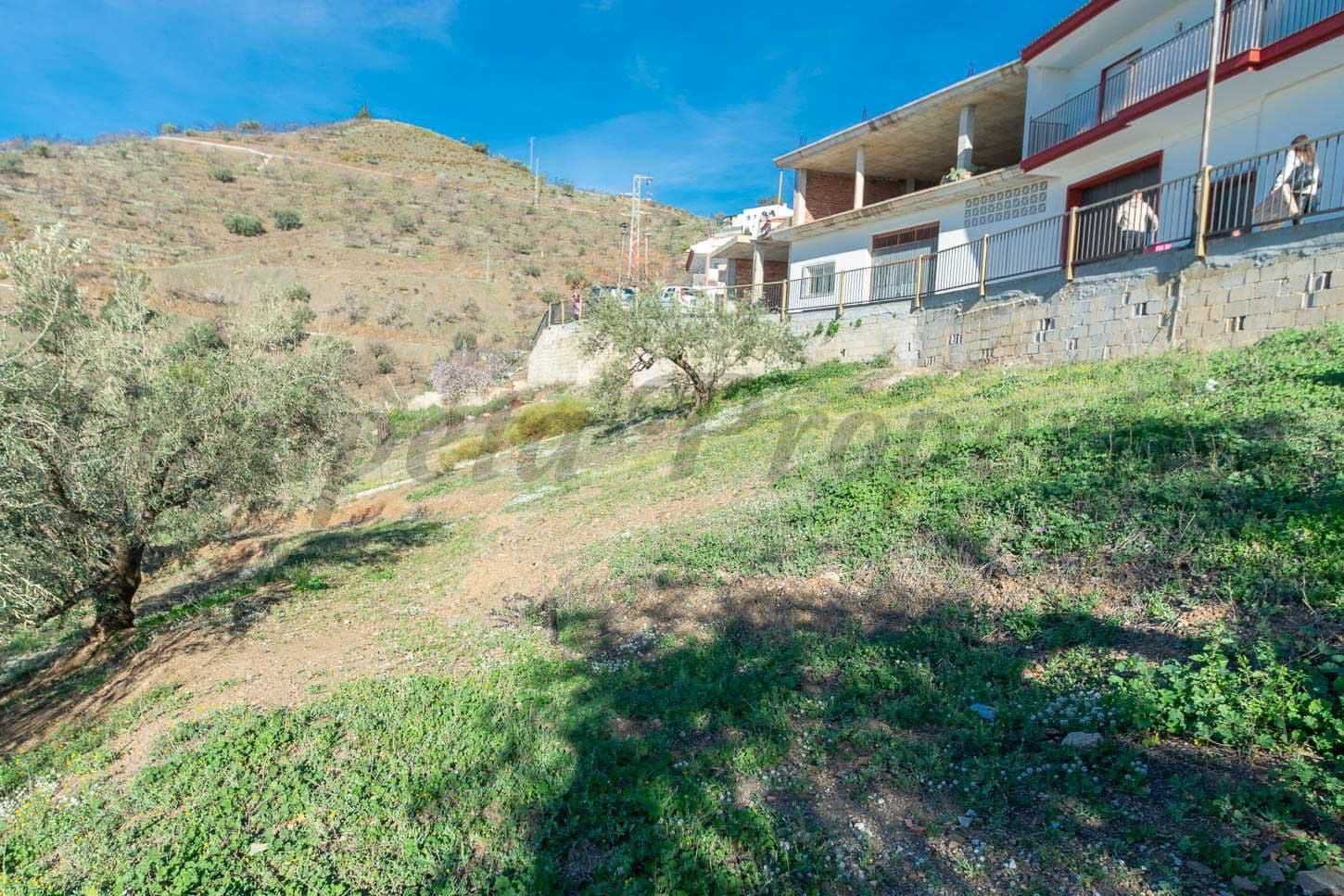 Photo 3 of 12 — Building Plot in Corumbela · Corumbela
