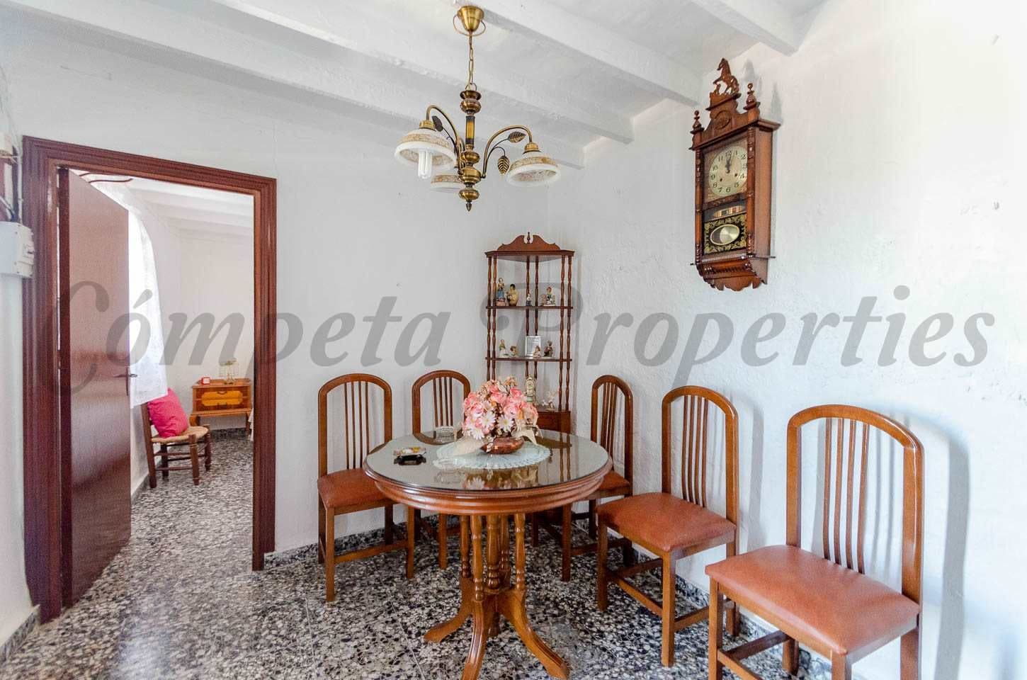 Foto 3 de 9 — Casa en Canillas de Aceituno · Canillas de Aceituno