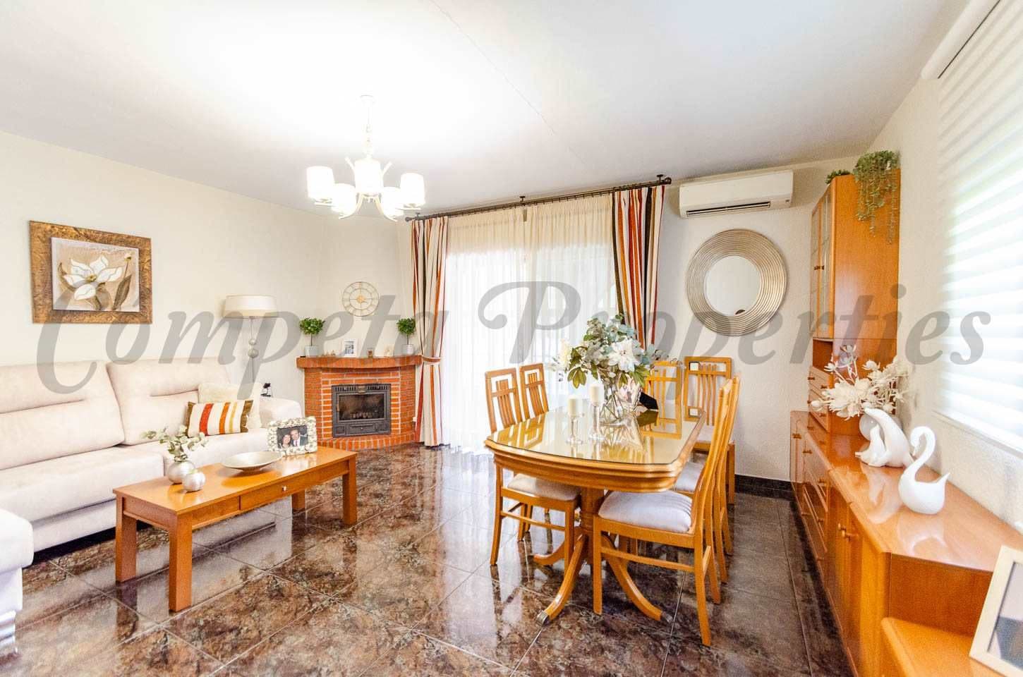 Foto 3 de 20 — Casa en Cómpeta · Cómpeta