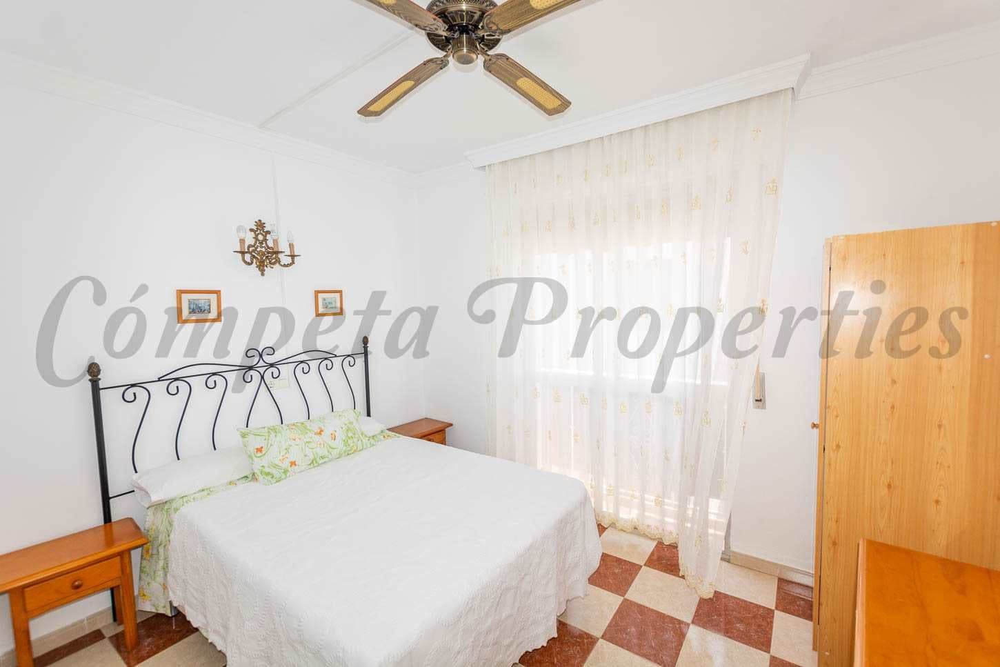 Photo 3 of 10 — Apartment in Nerja · Nerja