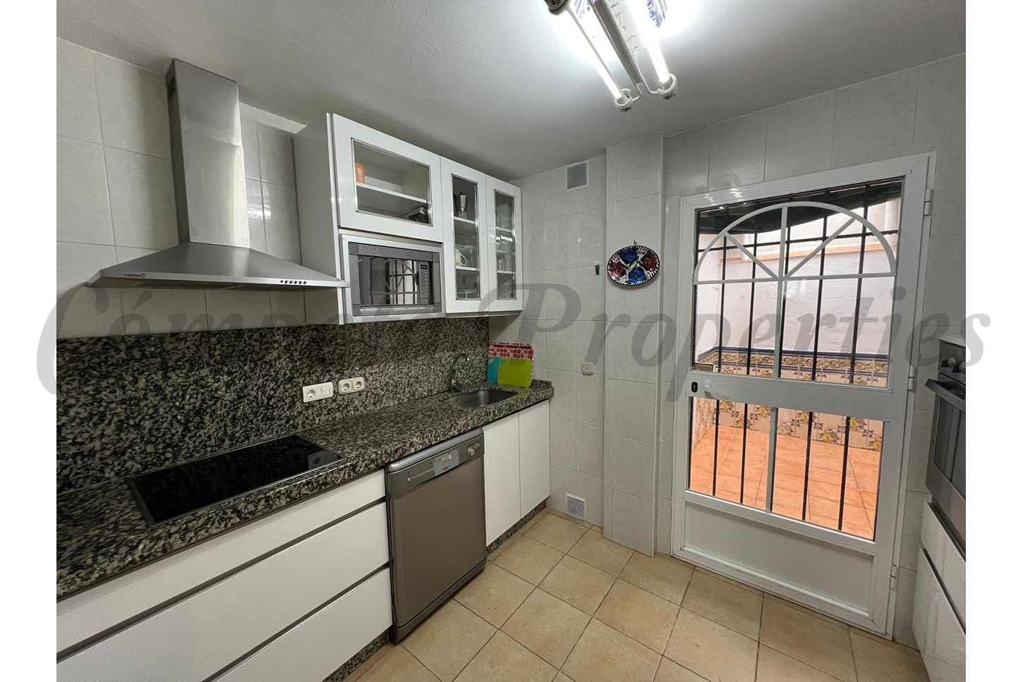 Photo 3 of 14 — House in Nerja · Nerja