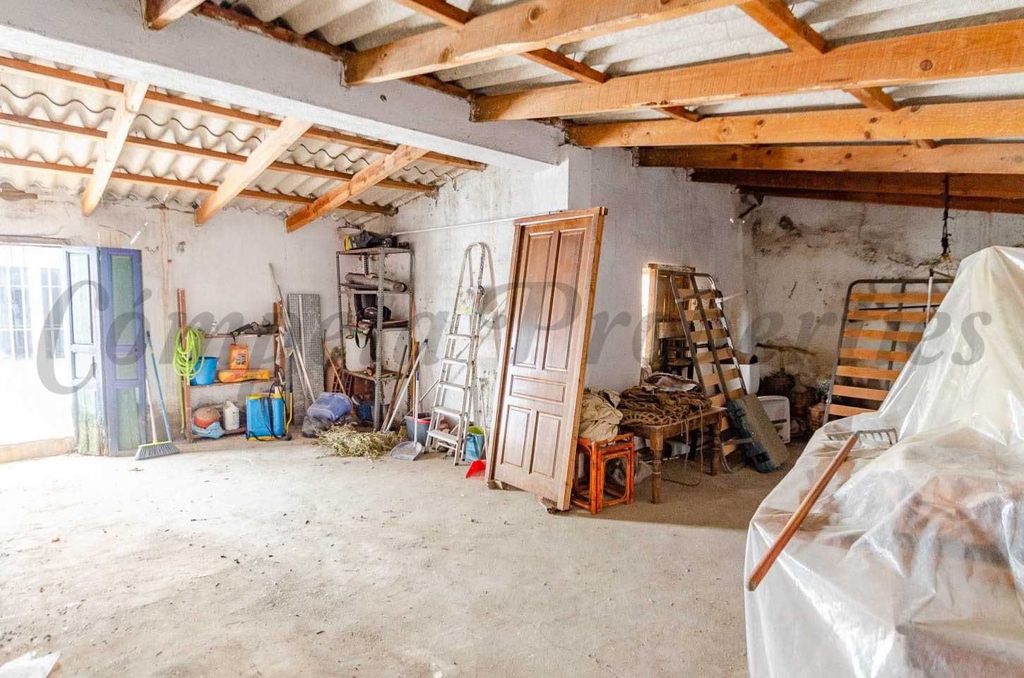 Foto 3 de 7 — Casa en Salares · Salares