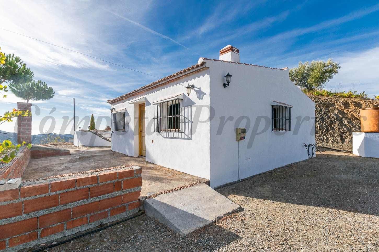 Casa de Campo en Árchez · Árchez