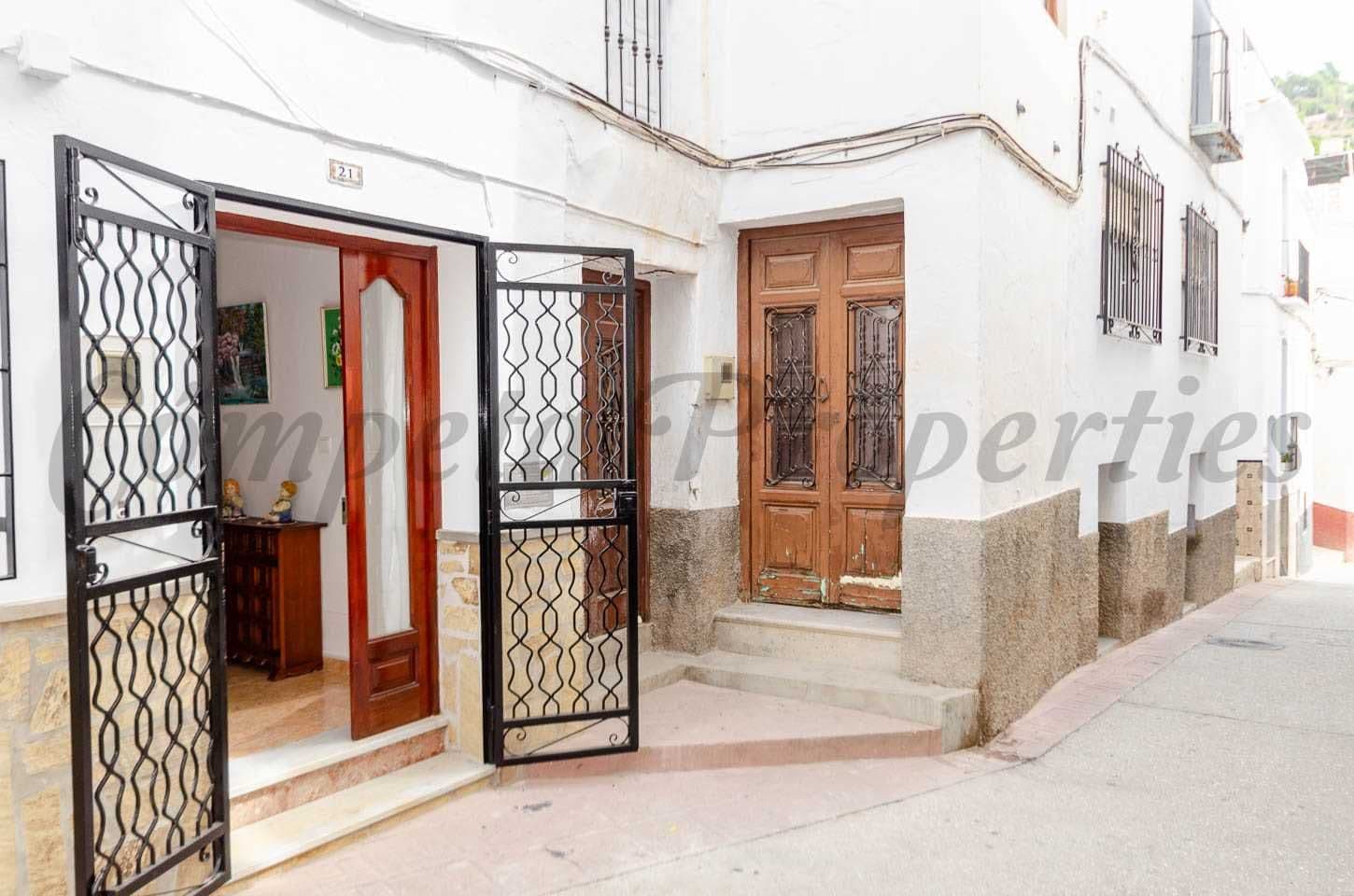 Huis in Cómpeta · Cómpeta