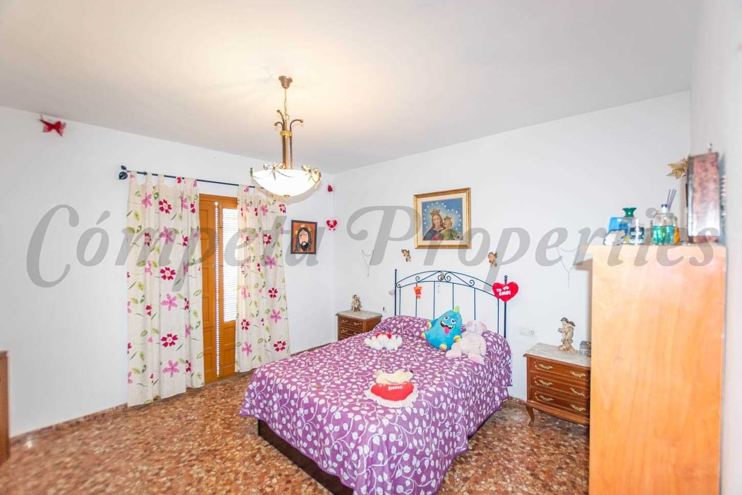 Foto 3 de 15 — Casa en Frigiliana · Frigiliana