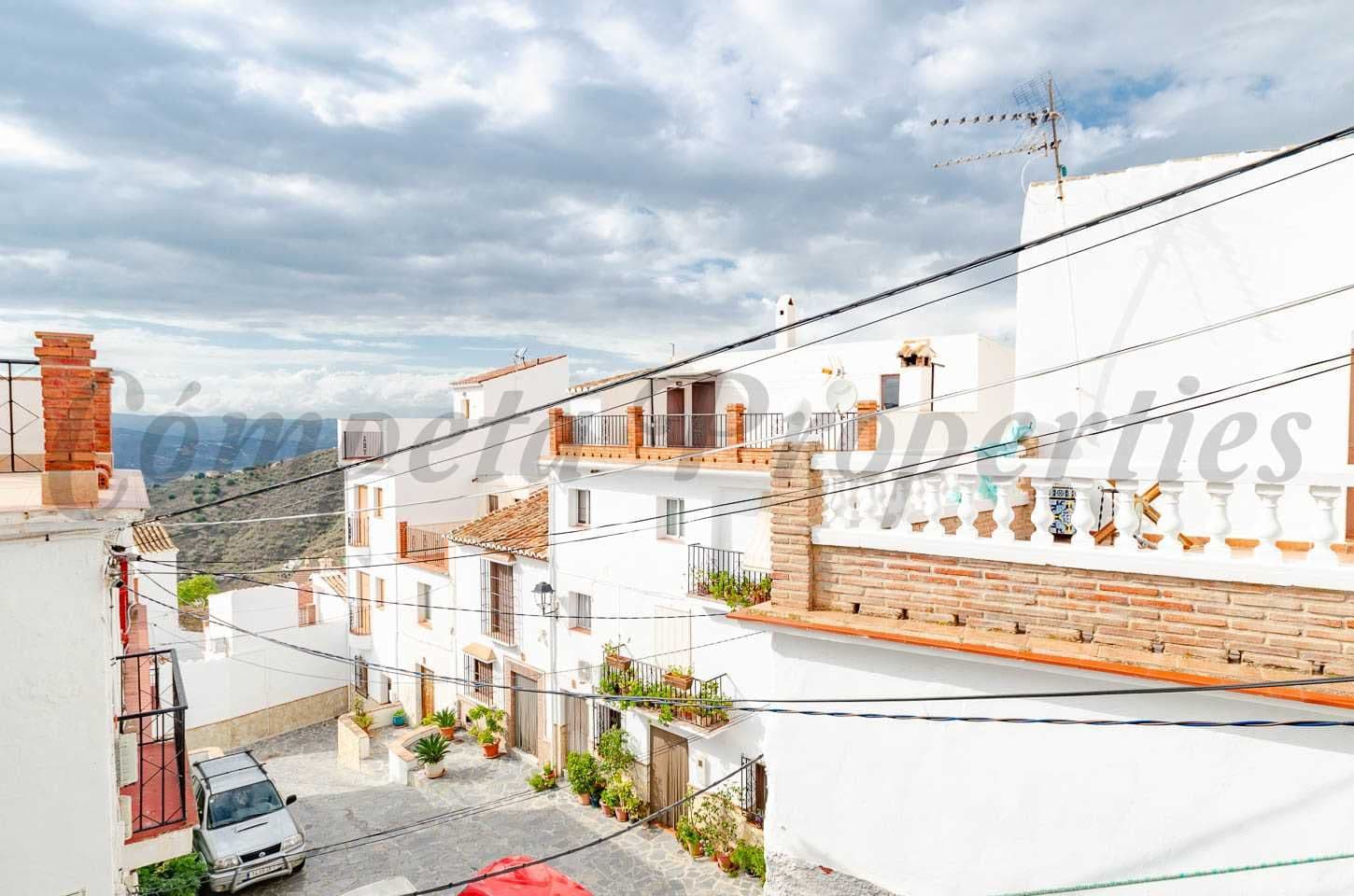 Foto 3 de 11 — Casa en Canillas de Aceituno · Canillas de Aceituno
