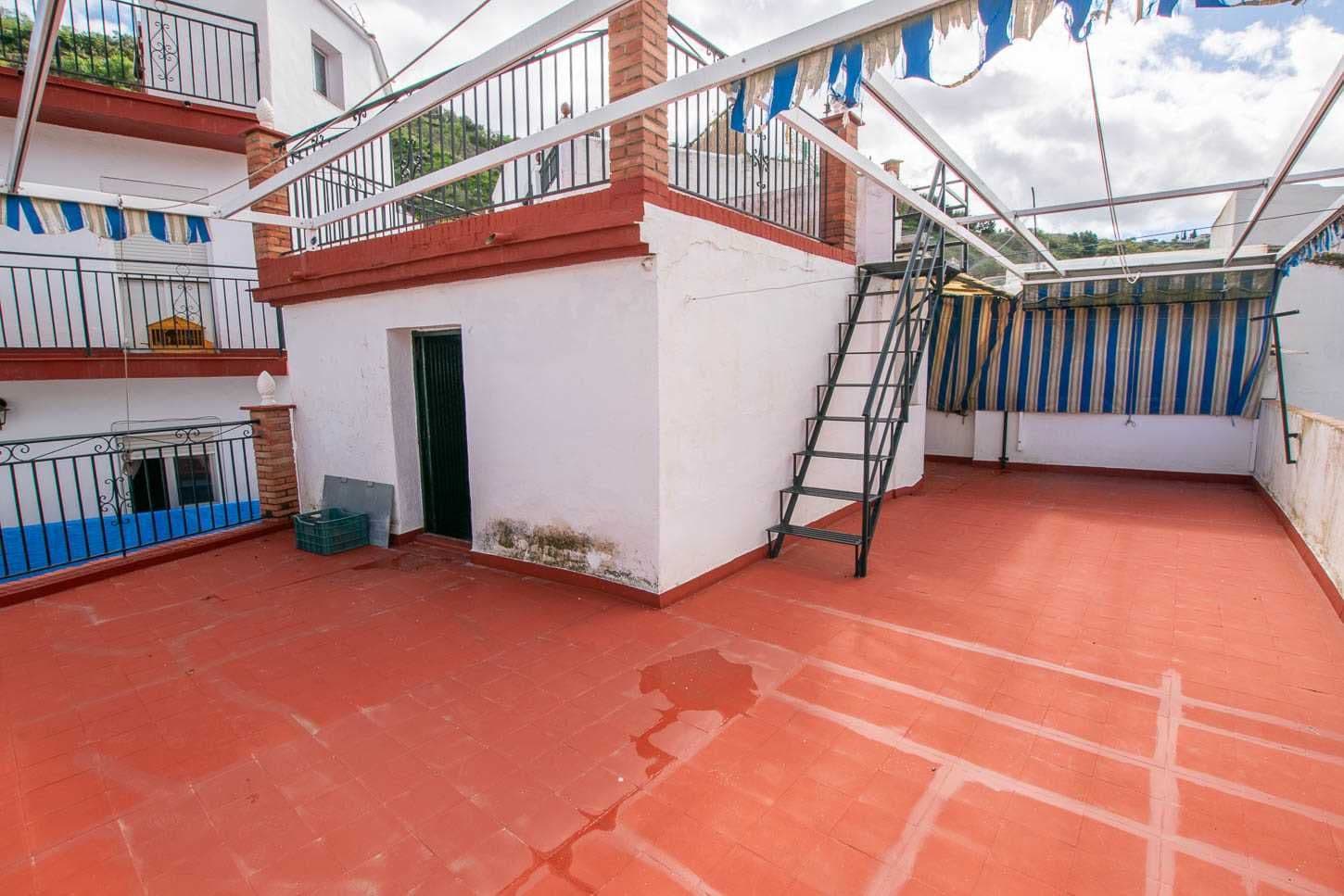 Foto 3 de 20 — Casa en Árchez · Árchez