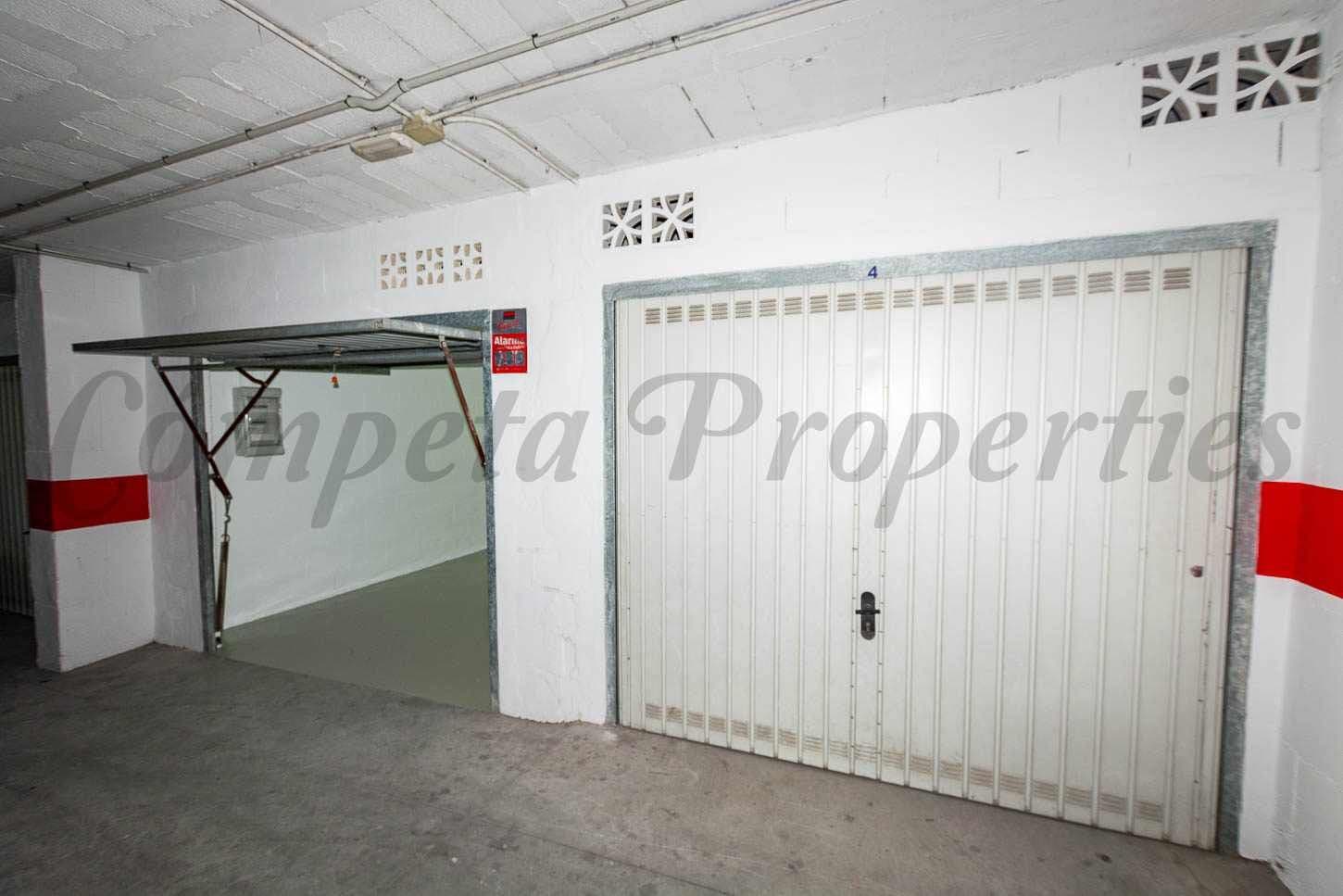 Foto 1 von 21 — Garage in Nerja · Nerja