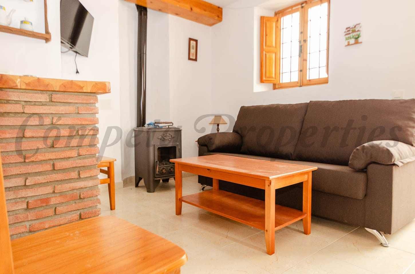Photo 3 of 9 — Apartment in Cómpeta · Cómpeta