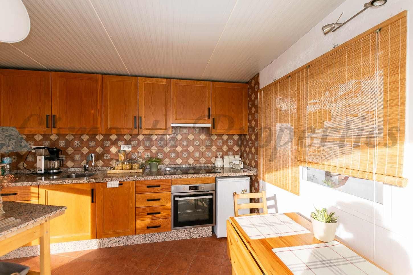Foto 3 van 13 — Huis in Cómpeta · Cómpeta