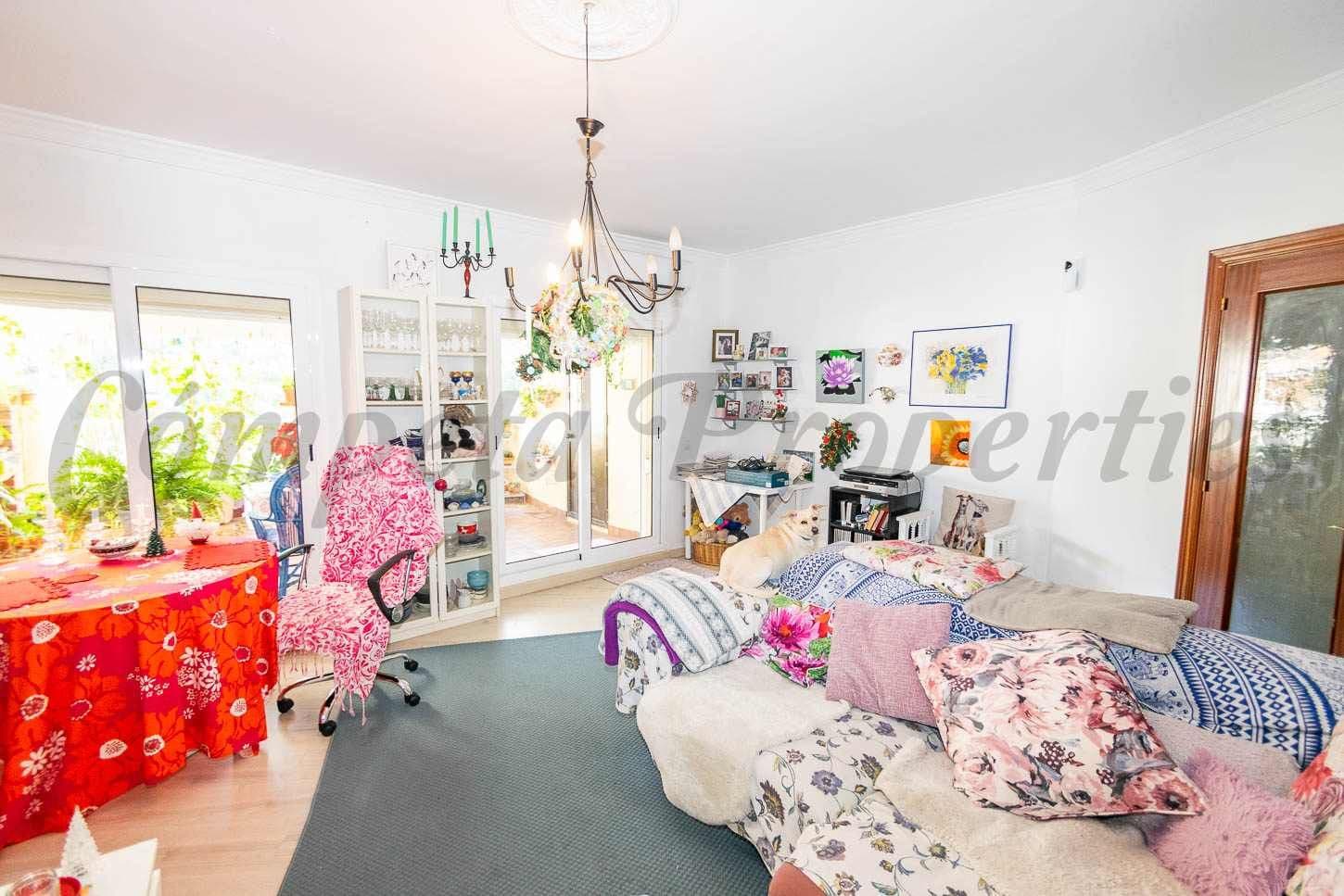 Foto 3 de 19 — Apartamento en Torrox · Torrox