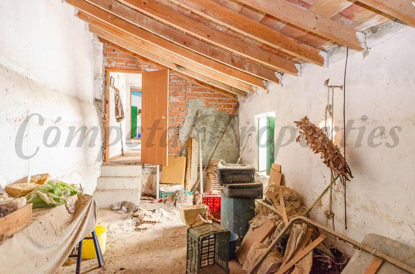 Photo 3 sur 12 — Maison à Salares · Salares