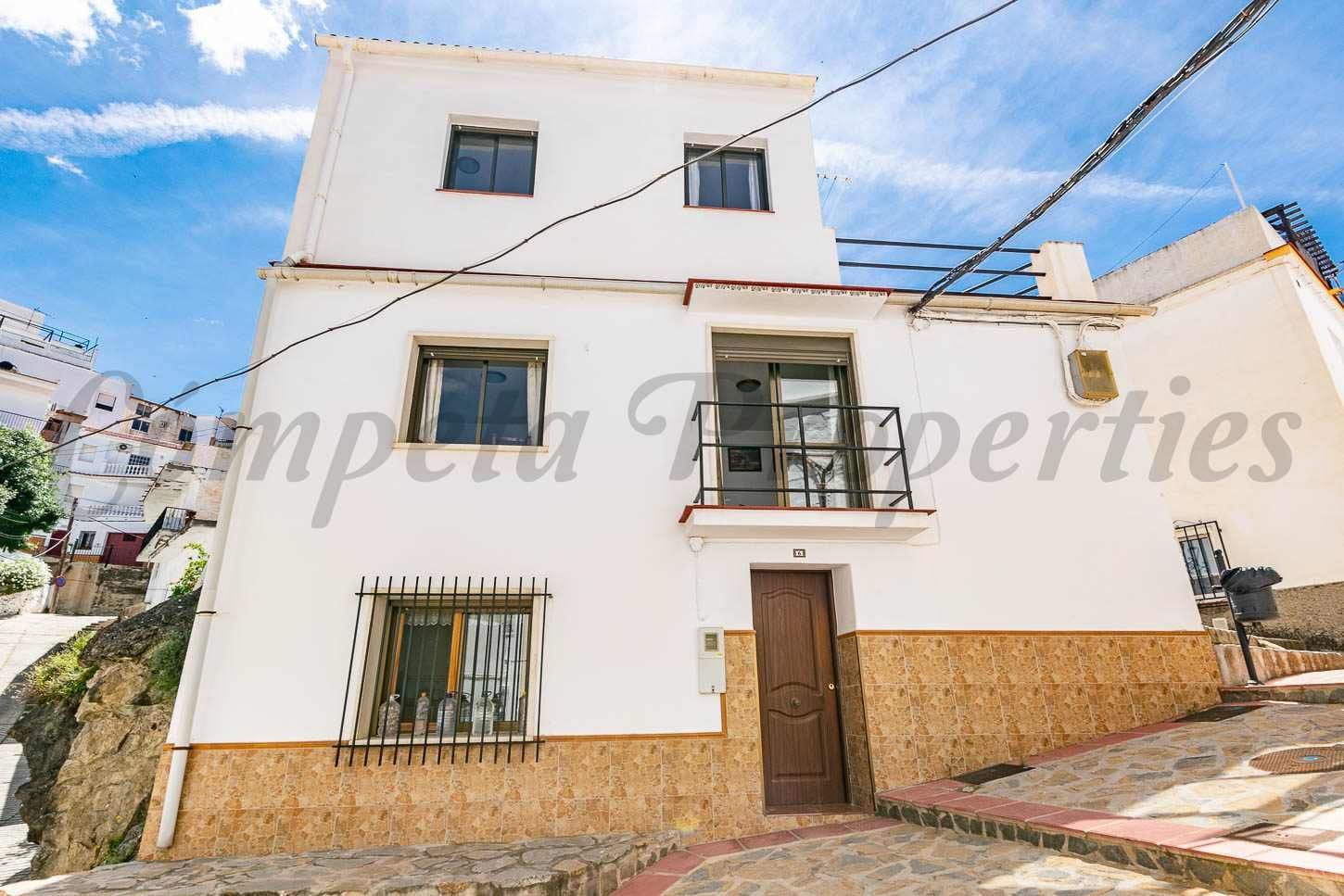 Huis in Cómpeta · Cómpeta