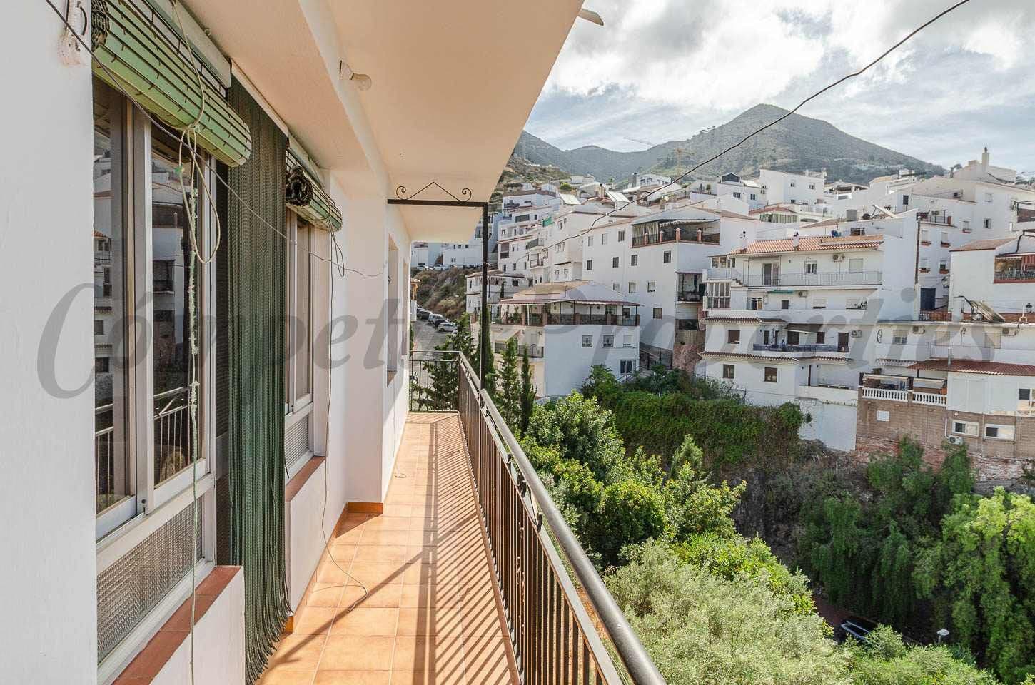 Foto 3 de 24 — Casa en Cómpeta · Cómpeta