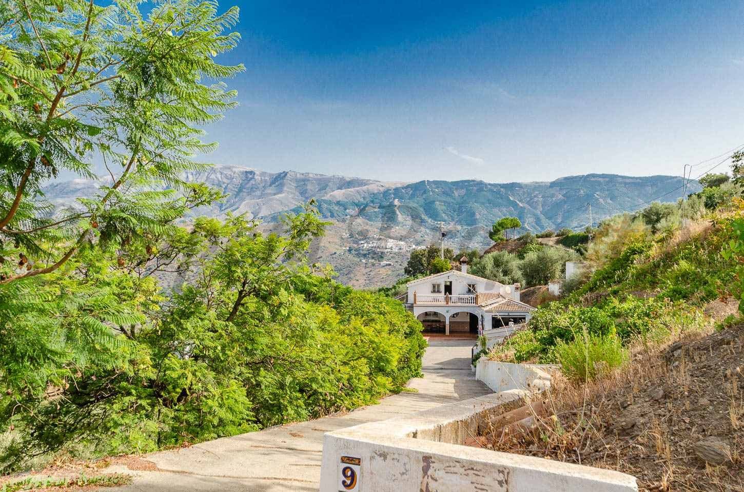 Casa de Campo en Sayalonga · Sayalonga
