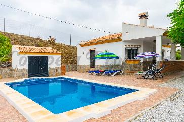 Country Property in Salares
