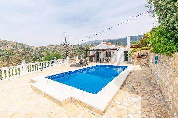 Casa de Campo en Árchez