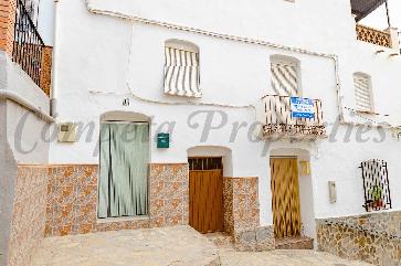 Casa Pueblo en Árchez