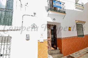 Townhouse in Árchez