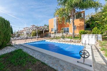 Townhouse in Almayate