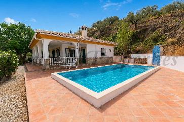 Country Property in Cómpeta